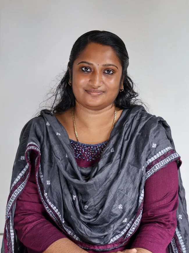 Faculty 02 portrait