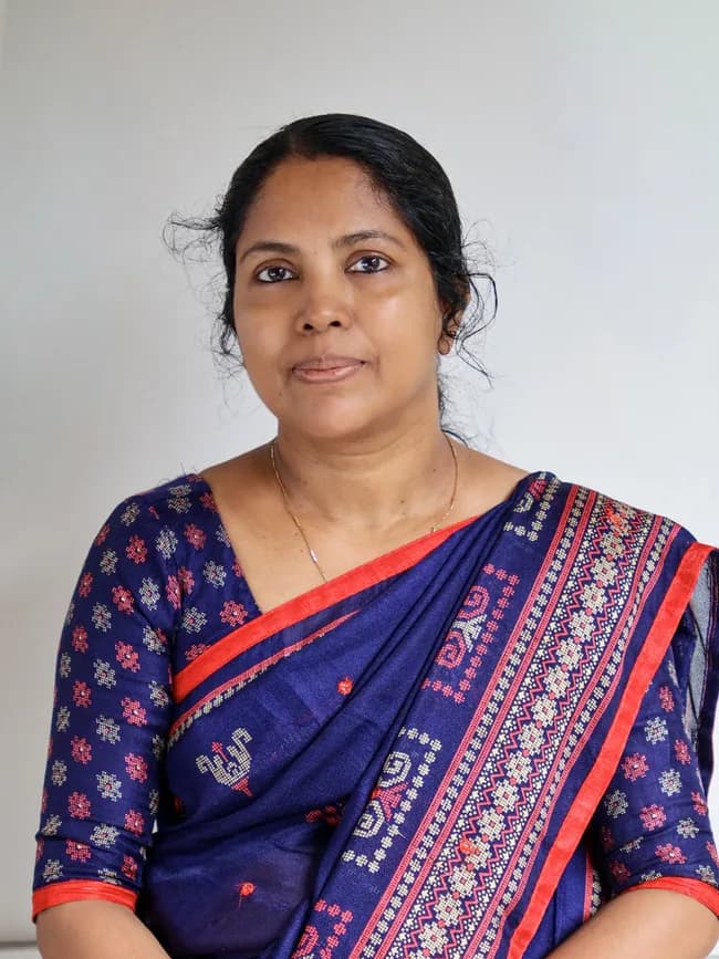 Faculty 04 portrait